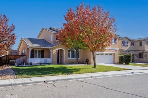 11785 Garret Ln, Victorville, CA 92392-6827