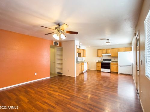 2422 Camino St, Mesa, AZ 85213-7704