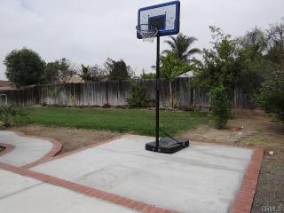 628 Yucca St, Ontario, CA 91762-5651