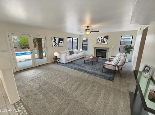 3180 Vista Dr, Chandler, AZ 85248-3728