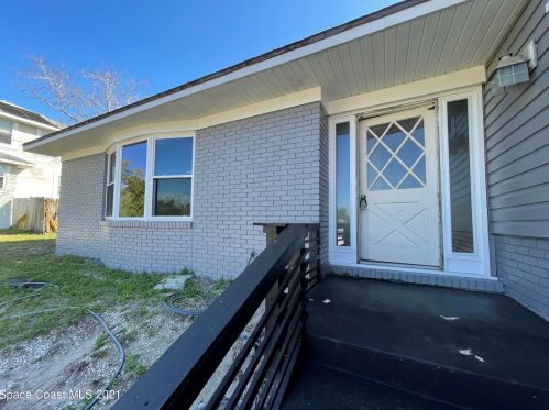 4485 Lancaster Ln, Titusville, FL 32796-1417