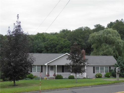 456 Country Club Rd, Middletown, CT 06457-2302