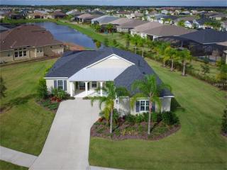 12097 Longview Lake Cir, Bradenton, FL 34211-4969