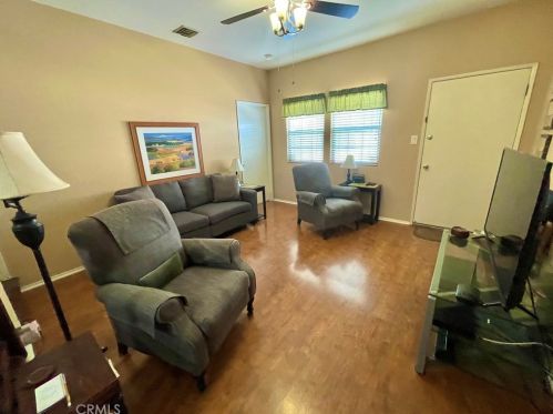9011 Hermosa Dr, Temple City CA  91780-1836 exterior
