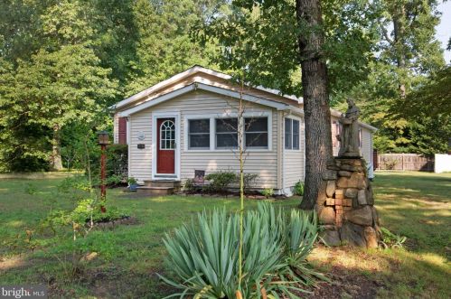 24280 Canal Dr, Millsboro, DE 19966-4426