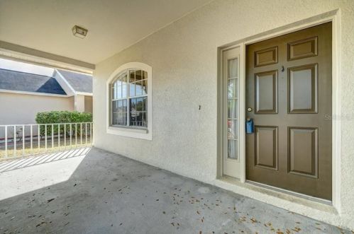 9804 Patrician Dr, New Port Richey, FL 34655-5730