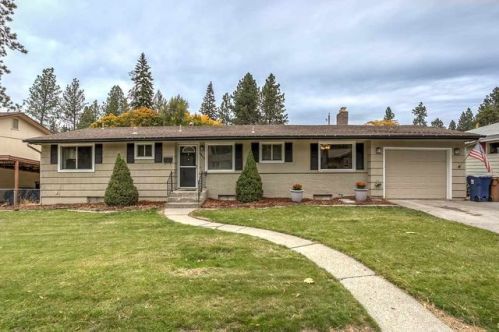 1517 37th Ave, Spokane, WA 99203-4103