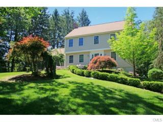 153 Hanover Rd, Newtown, CT 06470-1107