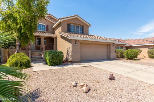 917 Leah Ln, Gilbert, AZ 85233-1938