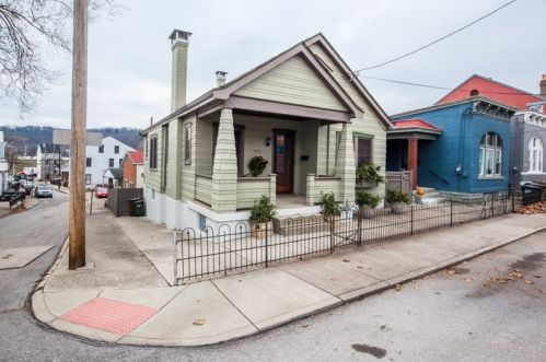 921 York St, Covington, KY 41011-2140