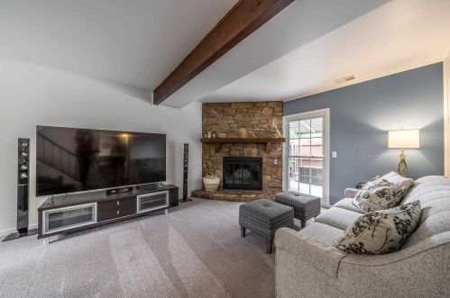 605 Tower View Dr, Covington, KY 41015-1946