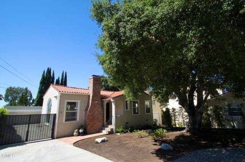 2810 Los Olivos Ln, Glendale CA 91214-2829 exterior