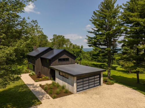 511 Breezy Hl Rd, Hillsdale NY  12529-5056 exterior