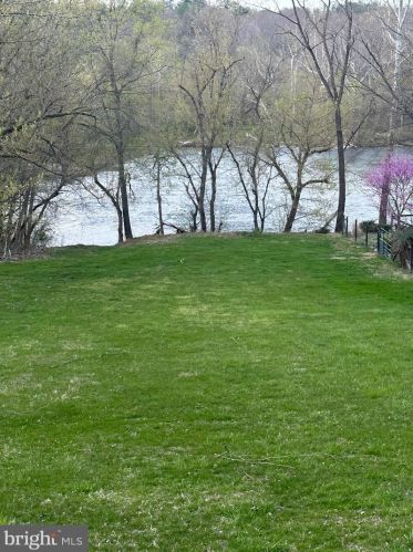 6319 Page Valley Rd, Richmond National Battlefiel VA  22835-7612 exterior