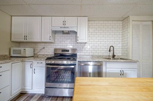 123 Maryland Ave, Pittsburgh, PA 15209-2739