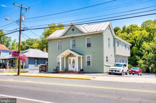 313 Main St, Woodstock, VA 22664-1268