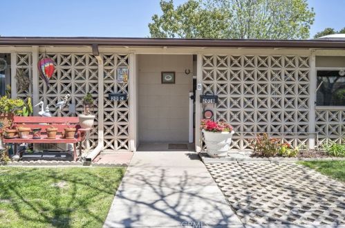 13361 El Dorado Dr, Seal Beach CA  90740-6801 exterior