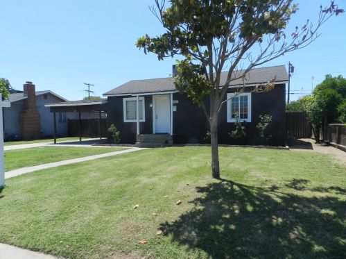 1340 Joseph St, Livingston CA  95334-1626 exterior