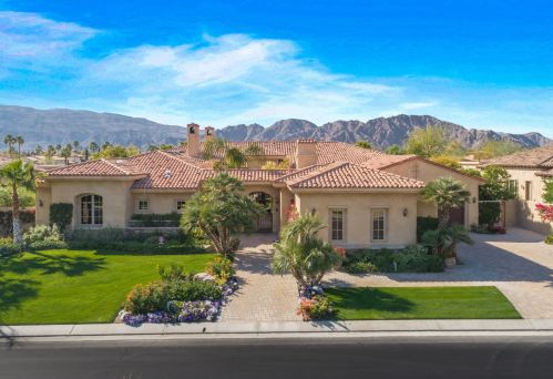 55575 Royal St George, La Quinta CA  92253-8733 exterior