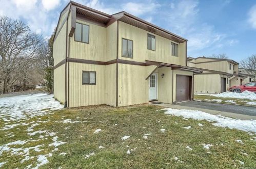 8 Langton Mews, Middletown, NY 10940-3543