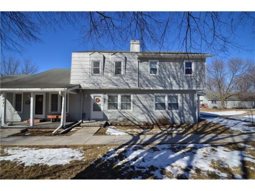 733 Greenwood St, Ankeny, IA