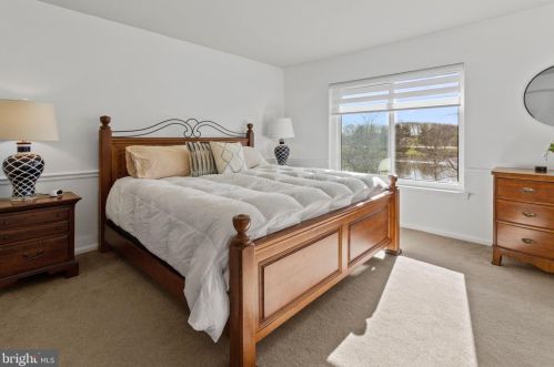 1628 Devon Ct, Yardley PA 19067-5741 exterior