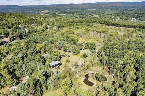 12 Sherman Rd, Kerhonkson, NY 12446-3229