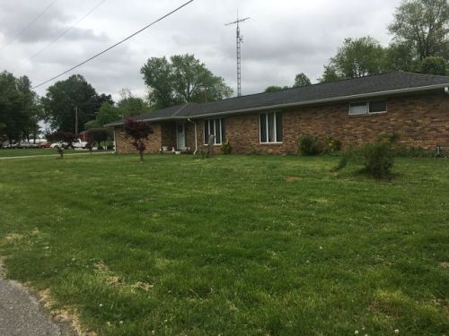 403 Ivy Ln, Owensville IN  47665-9665 exterior