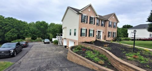 1029 Gombach Rd, Claridge, PA 15623-1940