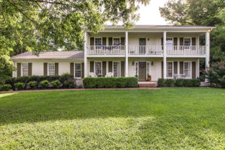 1109 Arrowhead Dr, Brentwood, TN 37027-7416