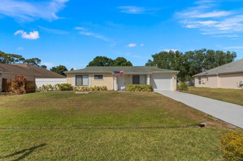 1768 Joy Haven St, Fort Pierce, FL 34983-4550