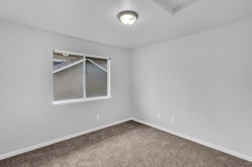 8702 White Peacock Way, Elk Grove CA  95624-3701 exterior