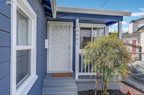 10501 Dante Ave, Oakland, CA 94603-3435