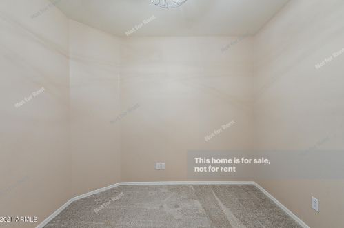 1377 Chestnut Ln, Gilbert AZ  85298-6844 exterior