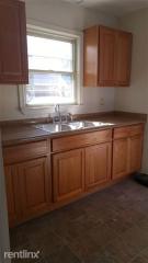 414 Ashlawn Dr, Norfolk VA  23505-1523 exterior