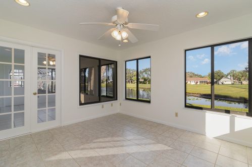 1271 Continental Ave, Melbourne FL 32940-6701 exterior