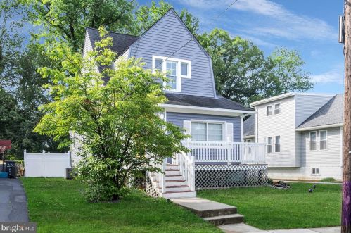 320 Maple Ave, Camden NJ  08109-2622 exterior