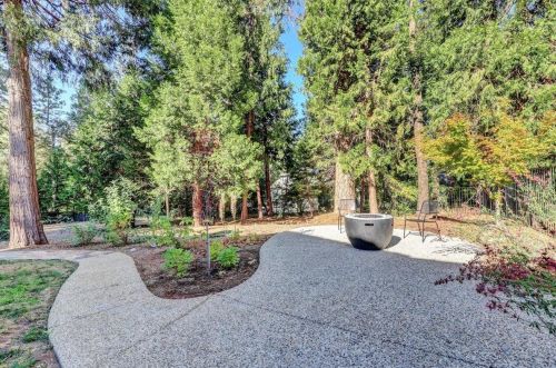 12881 Chatsworth Ln, Grass Valley CA  95945-9739 exterior