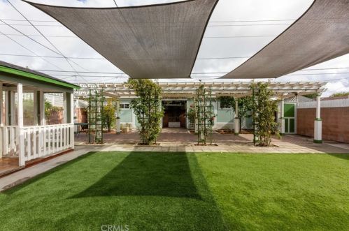 5634 Oliva Ave, Lakewood CA  90712-1612 exterior