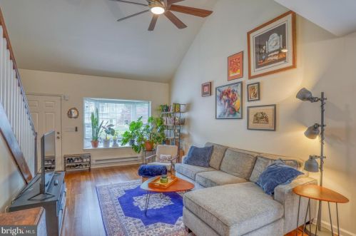 118 Stoney Dr, Dover DE  19904-9737 exterior