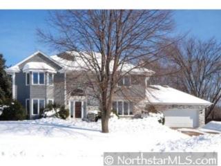 2750 Quaker Ln, Minneapolis, MN 55441-3285