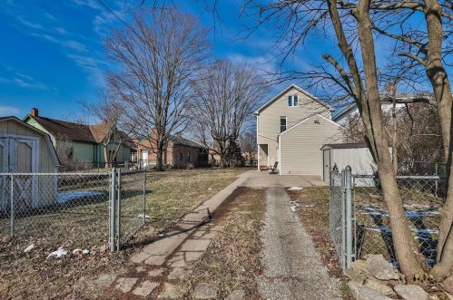 518 Harrison Ave, New Haven, OH 45030-1308