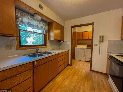 22 9th Ave, Minnesota Lake, MN 56068-3126