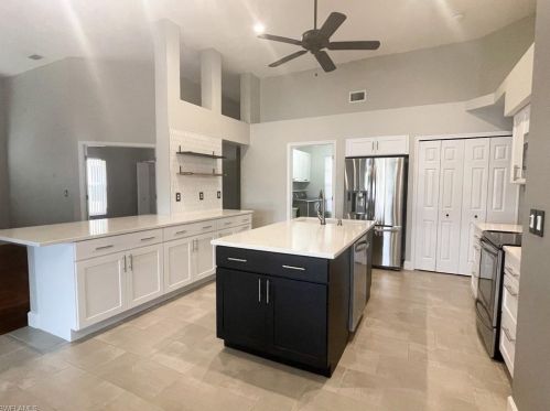 7672 Citrus Hill Ln, Naples, FL 34109-0603
