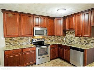 900 Wadena Rd, Chesapeake, VA 23320-6026