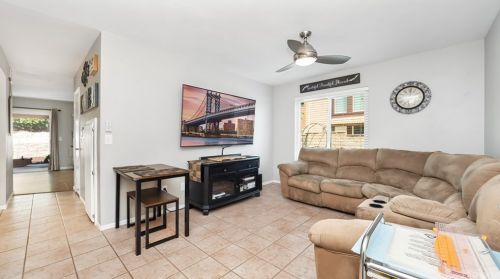 18360 Santa Fe Ave, San Bernardino CA  92407-1346 exterior