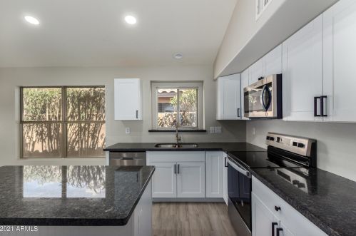 15224 Melissa Ln, Sun City AZ  85374-4493 exterior