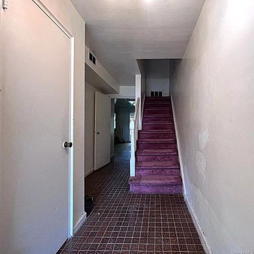 405 Turneur Ave, Bronx, NY 10473-1620