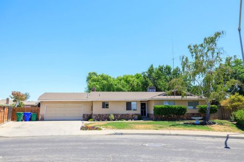 20286 Topaz Cir, Hilmar, CA 95324-9359