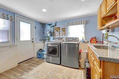 437 Northern Pkwy, Ridgewood NJ  07450-1720 exterior